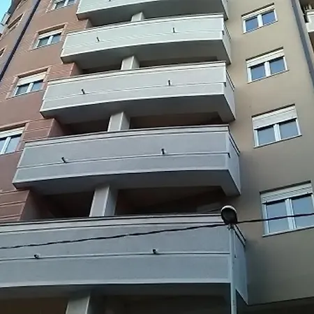 Lux Life